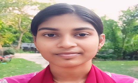 ডাক্তার হতে চায় মহম্মদপুরের কোহেলী