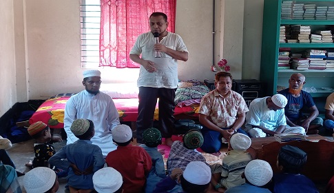 কাপাসিয়ায় এতিম ছাত্রদের নিয়ে আকিকা ও দোয়া মাহফিল