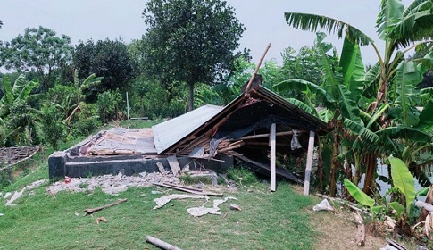 কুষ্টিয়ায় নিশান বাউলের আখড়া ভেঙে দেয়ার ঘটনায় জেএমবিএফ’র উদ্বেগ