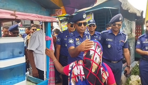 ঈদযাত্রায় দৌলতদিয়া ঘাটে ঘরমুখো মানুষের ভোগান্তি নেই