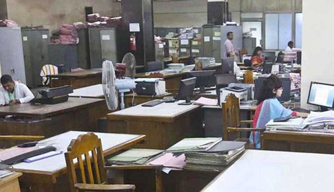 সরকারি চাকরিজীবীরা আগামীকাল নতুন সময়সূচিতে অফিস করবেন