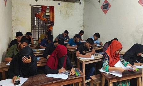 আজ থেকে ৪৪ দিন বন্ধ সব কোচিং সেন্টার
