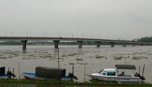 কুড়িগ্রামে নদ-নদীর পানি বৃদ্ধি, ধরলা ও ব্রহ্মপুত্রের পানি বিপৎসীমার ওপরে