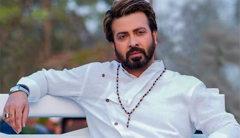 ২৫ কোটি না দিলে প্রযোজকদের দেখে নেব: শাকিব খান