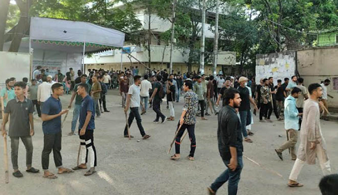 জবি ক্যাম্পাস আন্দোলনকারীদের দখলে