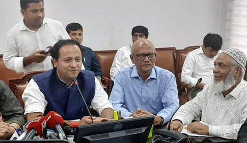 ‘এই মুহূর্তে শিক্ষাপ্রতিষ্ঠান খোলার পরিস্থিতি নেই’