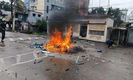 উত্তপ্ত সারাদেশ, সংঘর্ষে নিহত ৭০