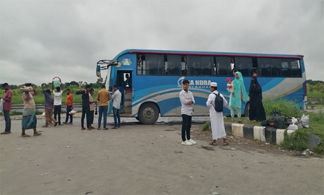 স্বাভাবিক হতে শুরু করেছে এক্সপ্রেসওয়ে