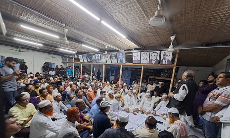 বঙ্গবন্ধু কন্যা শেখ হাসিনা অবিলম্বে বাংলাদেশে ফিরবেন, কোন শক্তি তাকে দাবিয়ে রাখতে পারবে না