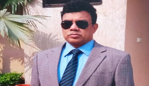 ট্রাক চাপায় প্রাণ গেলো মাদারীপুর জেলা আদালতের সরকারি কৌসুুলির