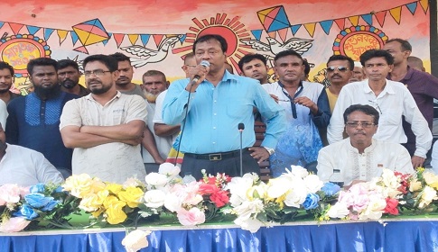 চলমান সহিংসতার প্রতিবাদে নড়াইলে যুবদলের অবস্থান কর্মসূচি  