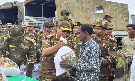 বন্যার্তদের উদ্ধার ও ত্রাণ কার্যক্রম নিয়ে সেনাবাহিনীর বিজ্ঞপ্তি