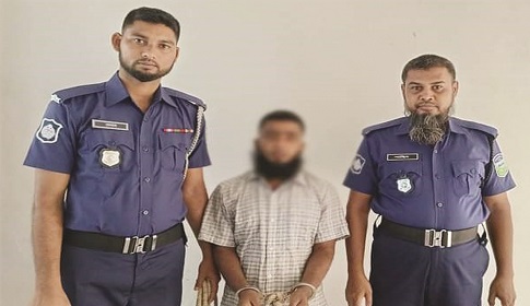 অস্ত্রের মুখে ডাকাতির ঘটনায় ৭ জনের বিরুদ্ধে মামলা, আটক একজনের রিমান্ড আবেদন