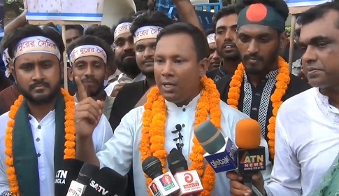 ‘অন্তর্বর্তী সরকারের সুবিধা নিয়ে দখলদারিত্ব করলে তাদেরও পতন হবে’