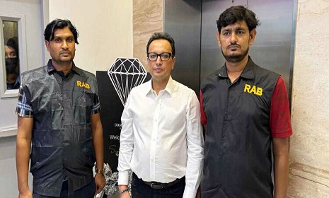 কারাগারে ডায়মন্ড ওয়ার্ল্ডের এমডি দিলীপ