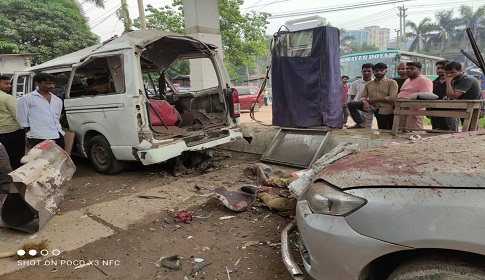 ধামরাইয়ে গাড়িতে গ্যাস নেওয়ার সময় সিলিন্ডার বিস্ফোরণ, চালক নিহত