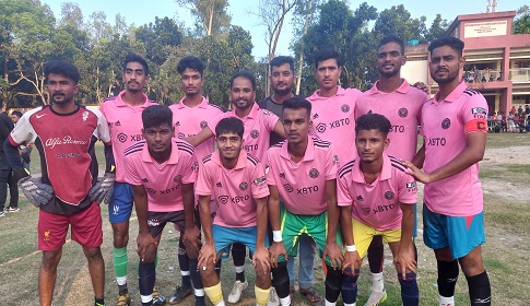 পঞ্চগড়ের আমকাঁঠালে শহীদ জিয়াউর রহমান স্মৃতি ফুটবল টুর্নামেন্টের উদ্বোধন