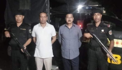 ভৈরবে সাবেক রাষ্ট্রপতির একান্ত সচিব ও ক্রীড়া মন্ত্রী উপদেষ্টাসহ আ.লীগ নেতা আটক