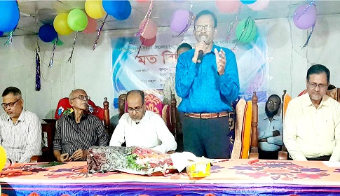 ‘শিক্ষকদের জীবনমানের উন্নয়ন না হলে শিক্ষা ব্যবস্থার উন্নয়ন সম্ভব নয়’
