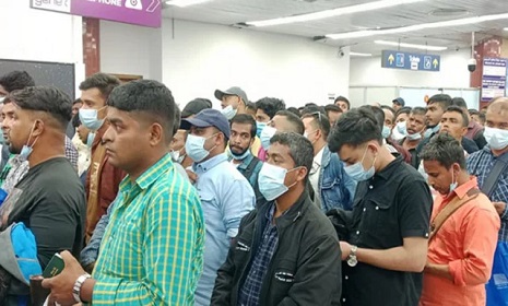লিবিয়া-তিউনিসিয়া থেকে দেশে ফিরলেন ১৬১ আটকে পড়া বাংলাদেশি