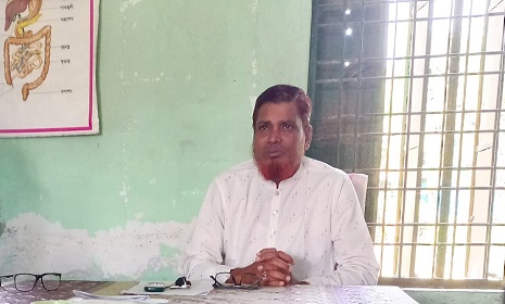 সালথায় প্রধান শিক্ষকের বিরুদ্ধে শ্লীলতাহানির অভিযোগ, মিমাংসার চেষ্টা