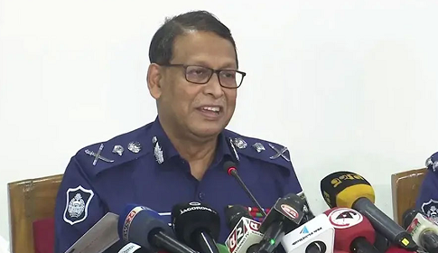 ‘গণহারে গ্রেপ্তার করবে না পুলিশ’