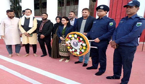 শহীদ বুদ্ধিজীবী দিবসে সোনাতলায় পুষ্পস্তবক অর্পণ ও আলোচনা সভা