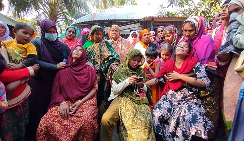 লোহাগড়ায় দুই পরিবারে চলছে শোকের মাতম