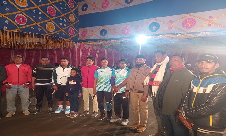 পঞ্চগড়ে মুয়াজ ফোরটি প্লাস ব্যাডমিন্টনের উদ্বোধন