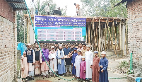সুবর্ণচরে এতিমখানার ভবন নির্মাণে অর্থ প্রদান করলো ফ্রেন্ডস একতা ফাউন্ডেশন