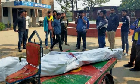 কুষ্টিয়ায় পরকীয়ার জেরে গৃহবধূকে পিটিয়ে হত্যার অভিযোগ
