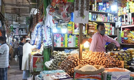 পরোক্ষ করে চাপে নিম্ন আয়ের মানুষ