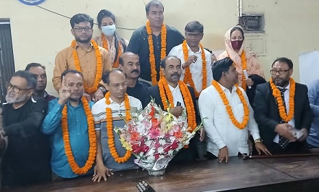 ফরিদপুর আইনজীবী সমিতি নির্বাচনে সংখ্যাগরিষ্ঠতায় বিএনপির জয়