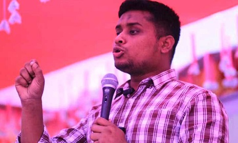 ‘রাজনীতির আগেও আমার পরিচয়, আমি একজন মুসলমান’