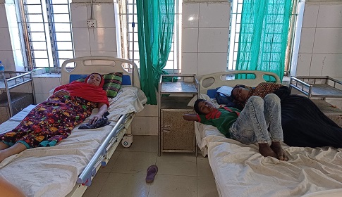 মসজিদের চাল আত্মসাতের অভিযোগ বিএনপি নেতার বিরুদ্ধে, প্রতিবাদ করায় মারপিটে আহত ৫