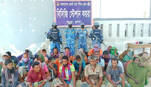 সুন্দরবনে অপহৃত ৬ নারীসহ ৩৩ জেলে উদ্ধার