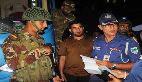 নড়াইলে যৌথ বাহিনীর অভিযান, ৯ গাড়ি জব্দসহ ৫৪ হাজার টাকার মামলা
