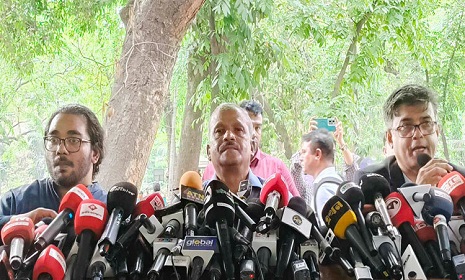 ‘যে যাই বলুক জুনের পরে নির্বাচন যাবে না’
