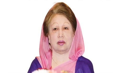 খালেদা জিয়া এয়ার অ্যাম্বুলেন্সে ফিরছেন ৬ মে