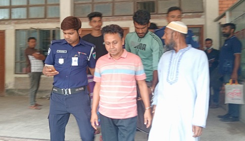 আশাশুনির ভূমিহীন পল্লীতে হামলা-অগ্নিসংযোগ, ৭ আসামি জেলহাজতে
