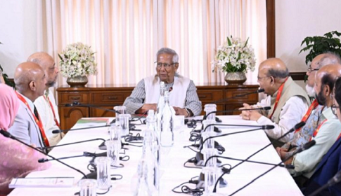 ‘চিকিৎসা ব্যবস্থার বিকেন্দ্রীকরণ ছাড়া সমস্যা নিরসন সম্ভব না’