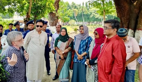 মাইকেল মধুসূদন দত্তের স্মৃতিবিজড়িত সাগরদাঁড়ি পরিদর্শন করলেন প্রধান উপদেষ্টার প্রেস সচিব