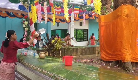 রাঙ্গামাটিতে বুদ্ধ পূর্ণিমা উদযাপিত