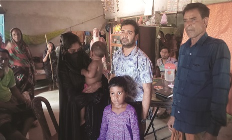 কেন্দুয়ায় সমাজ সেবা কর্মকর্তার মাধ্যমে বিক্রি করা সন্তানকে ফেরত ফেলেন মা