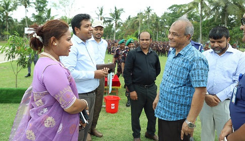 সীমান্ত সুরক্ষায় শ্যামনগরে ভাসমান বিওপি’র উদ্বোধন করলেন স্বরাষ্ট্র উপদেষ্টা 