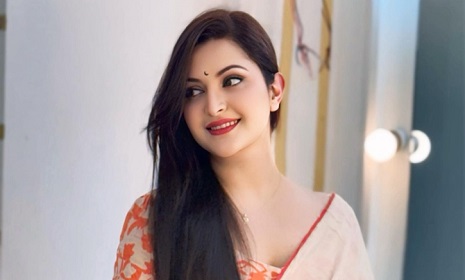 ‘আমি সুইসাইড করার মতো মেয়ে না’