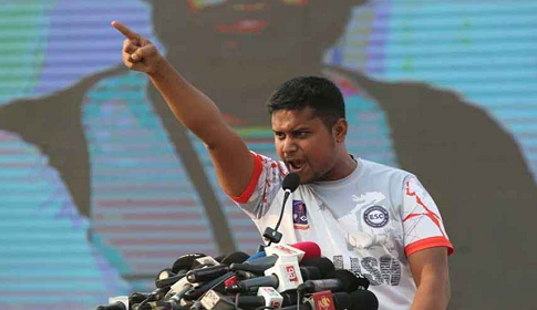 ‘আরেকটি ওয়ান-ইলেভেনের পথ কেউ প্রশস্ত করছে কিনা সতর্কতা প্রয়োজন’