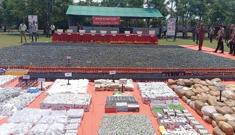 মাদক ও মানব পাচারের ‘নিরাপদ রুট’ মহেশপুর সীমান্ত