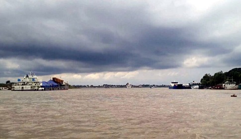 সাগরে গভীর সঞ্চালনশীল মেঘমালা, মোংলা বন্দরে ৩ নম্বর সংকেত