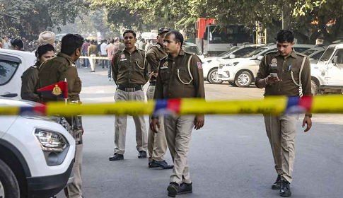 দিল্লিতে ৭ দিনে ১২১ বাংলাদেশি গ্রেপ্তার